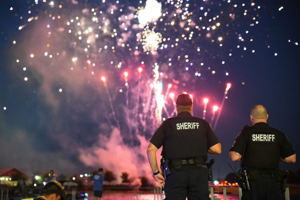 Feuerwerk über der Stadt